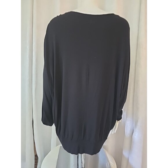 CHICOS Black Cold Shoulder Open Zippers Long Sleeves Stretch T Shirt  size 2 L - Picture 8 of 10